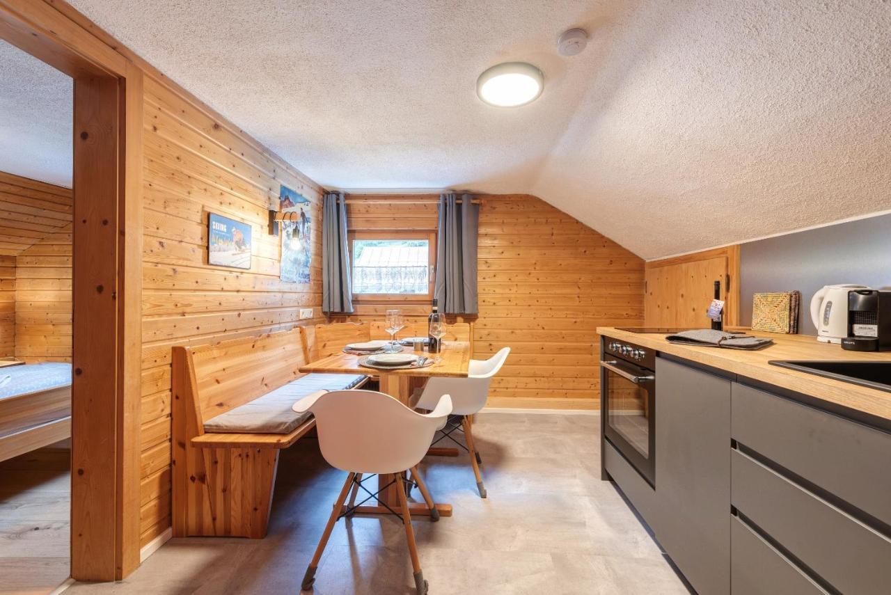Chalet Stanzertal Strengen Kültér fotó